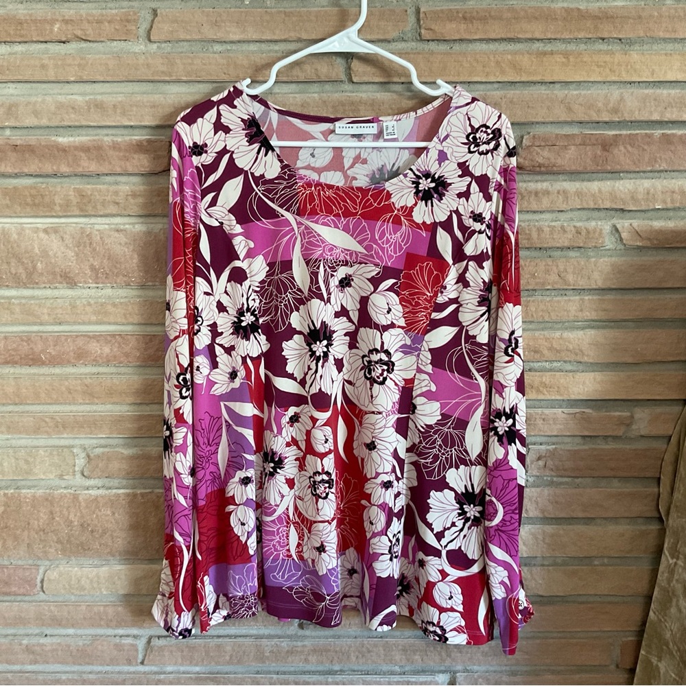 Susan Graver Purple Floral Pattern Top Large